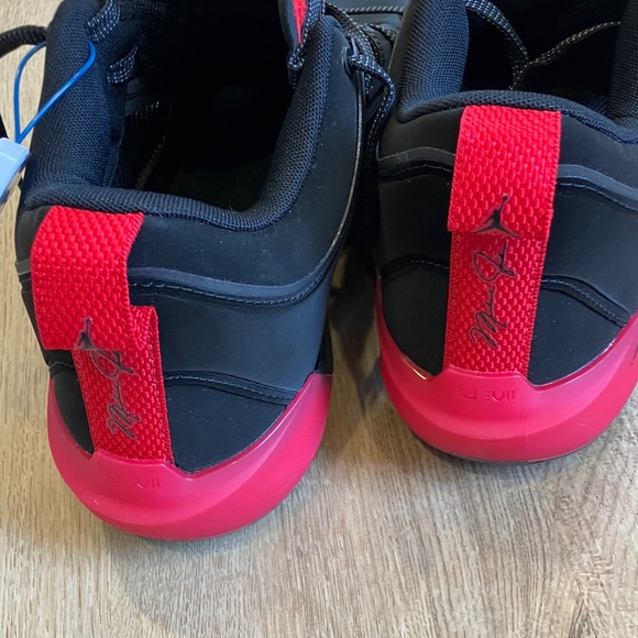 Jordan Black and Red Sneakers - Picture 5 of 10